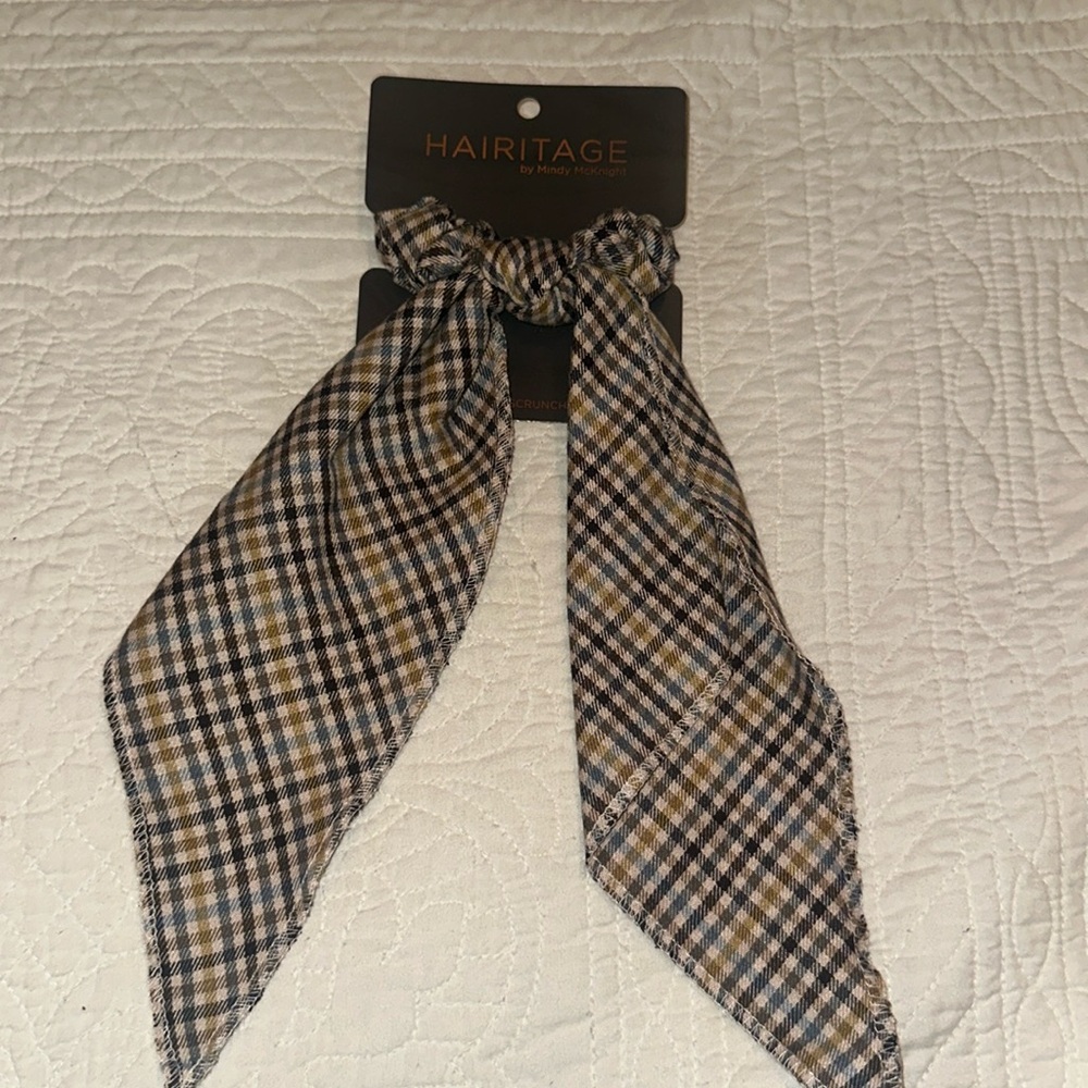 NWT Hairitage by Mindy McKnight Scarf Scrunchie